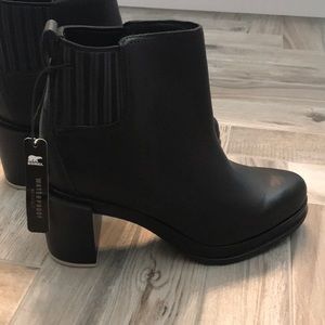 Sorel Margo Black booties